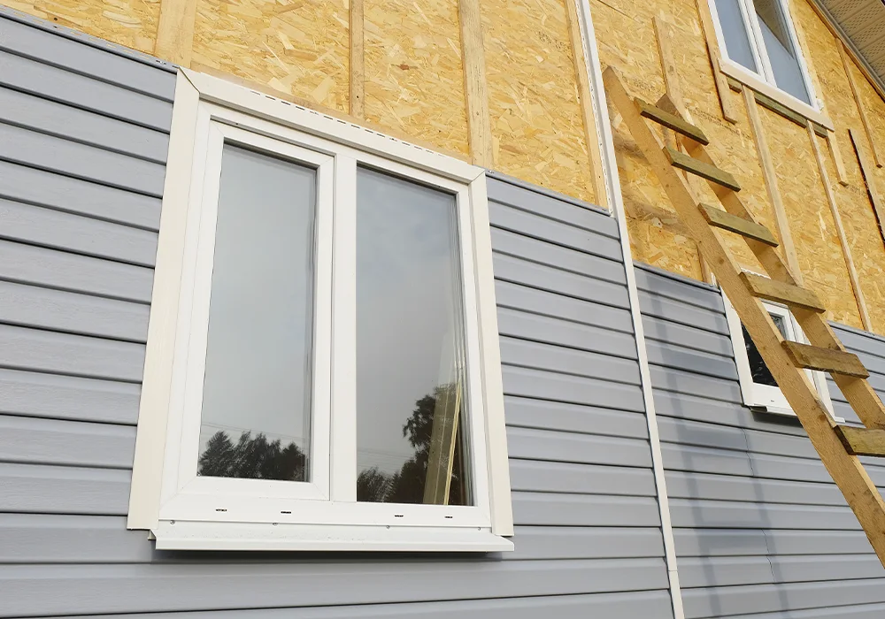 Read more about the article When to repair or replace your siding: Tips for Making the Best Decision!